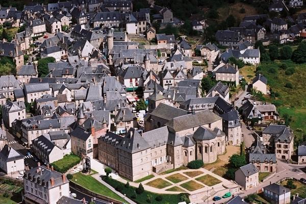 Le Limousin Hotel Meymac Esterno foto